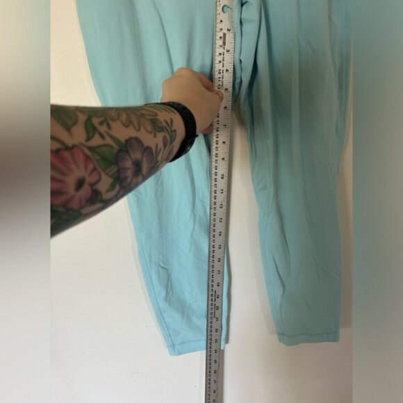 Lululemon Align High-Rise Pant 25" - Picture 7 of 10